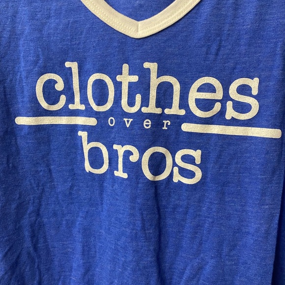 Clothes over bros T-shirt - Picture 3 of 5